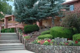 Quality Inn Mountain Ranch & Resort